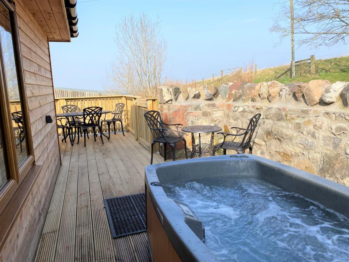 Partridge Lodge With Hot Tub Forgandenny Екстер'єр фото