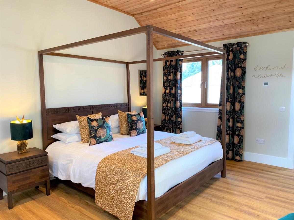 Partridge Lodge With Hot Tub Forgandenny Екстер'єр фото